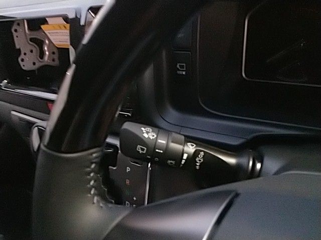 TOYOTA HIACE van 4WD 2025