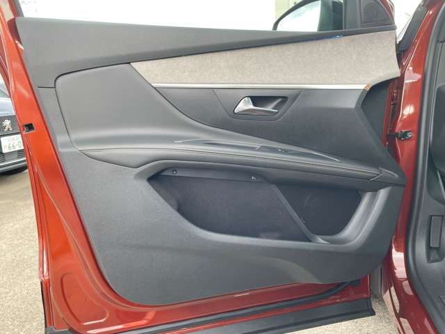 PEUGEOT PEUGEOT 5008 2022