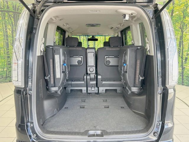 NISSAN SERENA  S-HYBRID 2013