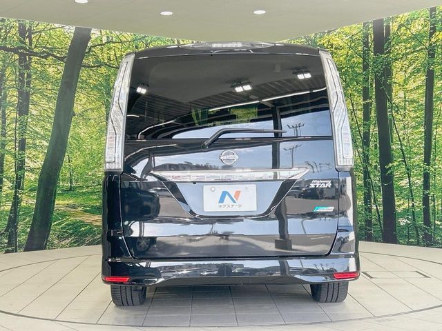 NISSAN SERENA  S-HYBRID 2013