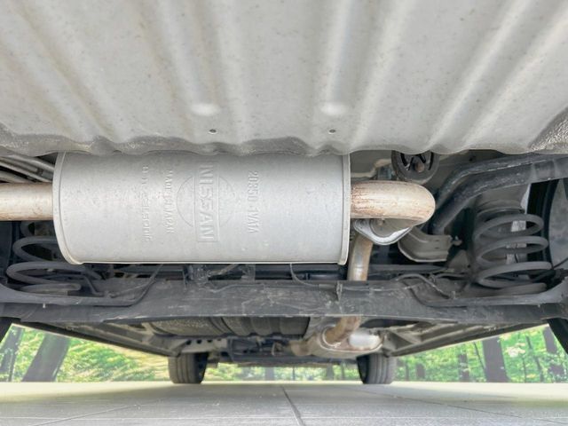 NISSAN SERENA  S-HYBRID 2013