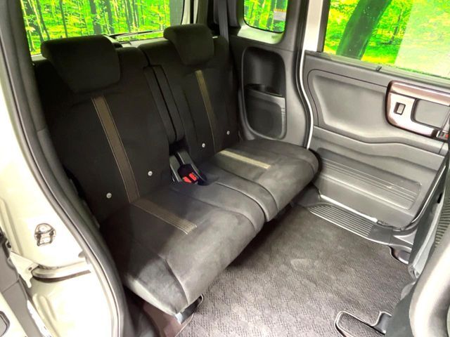 HONDA N BOX CUSTOM 2020