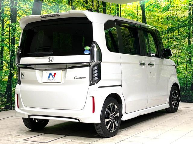 HONDA N BOX CUSTOM 2020