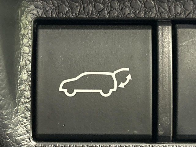 TOYOTA RAV4 4WD 2021