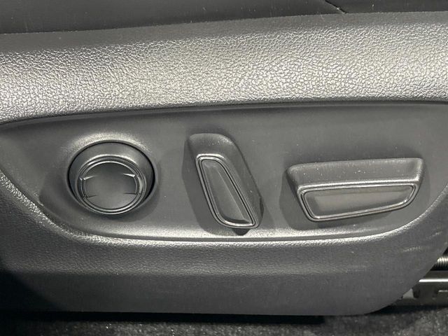 TOYOTA RAV4 4WD 2021