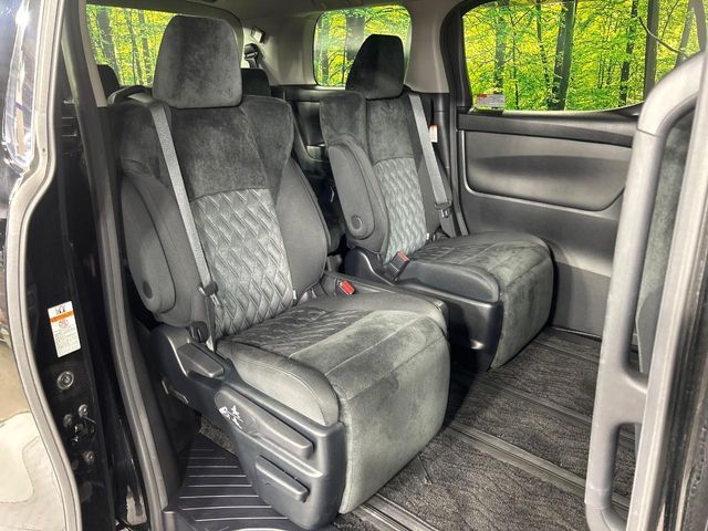 TOYOTA ALPHARD 4WD 2020