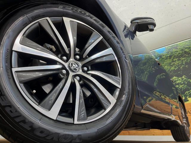 TOYOTA HARRIER HYBRID 2020