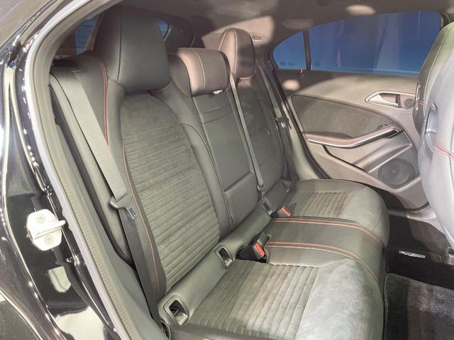 MERCEDES BENZ MERCEDES BENZ A class 2017