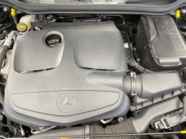 MERCEDES BENZ MERCEDES BENZ A class 2017