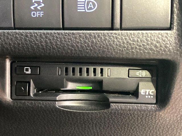 TOYOTA HARRIER 2WD 2020