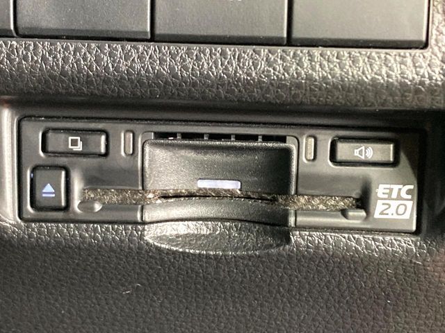 TOYOTA RAV4 4WD 2023