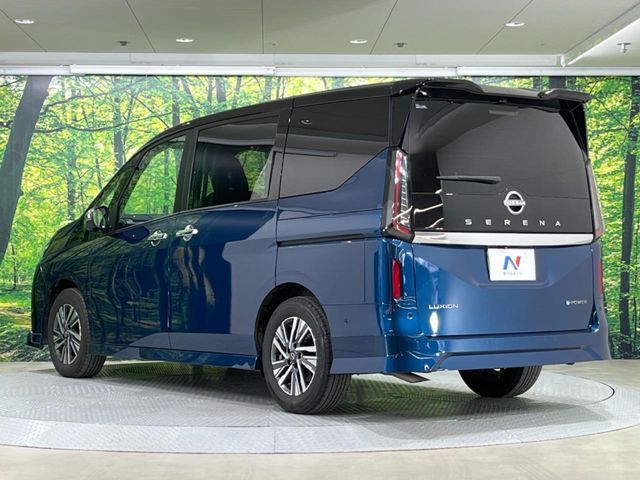NISSAN SERENA  WG 2023