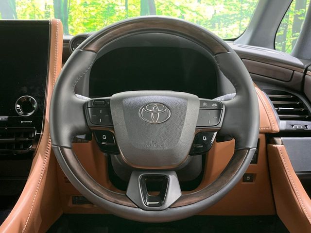 TOYOTA VELLFIRE  HYBRID 2023