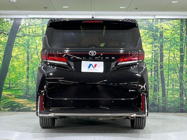 TOYOTA VELLFIRE  HYBRID 2023
