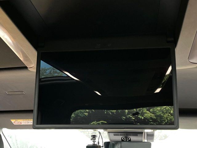 TOYOTA VELLFIRE  HYBRID 2024