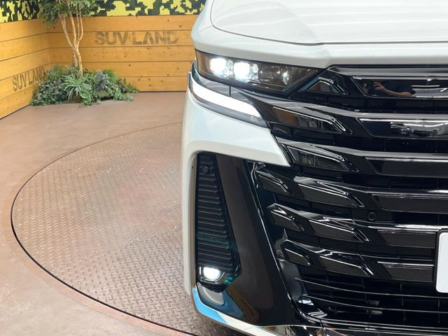 TOYOTA VELLFIRE  HYBRID 2024