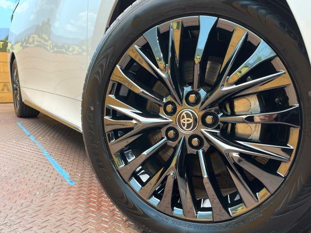 TOYOTA VELLFIRE  HYBRID 2024