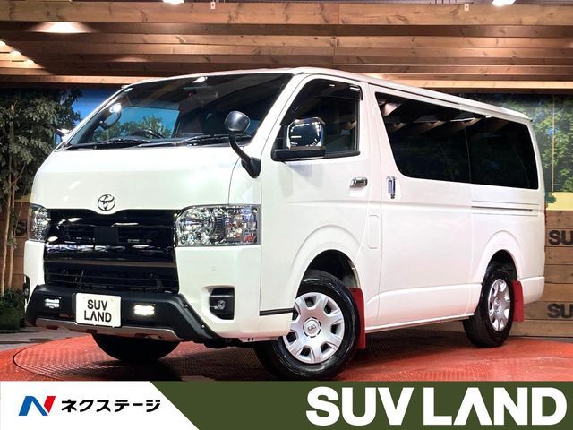 TOYOTA HIACE van 4WD 2024