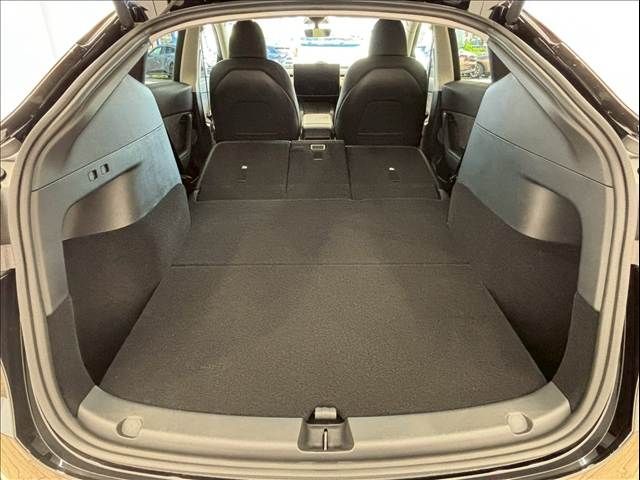 TESLA TESLA MODEL Y 2023