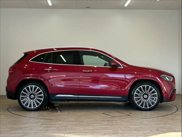 MERCEDES BENZ MERCEDES BENZ GLA class 2023