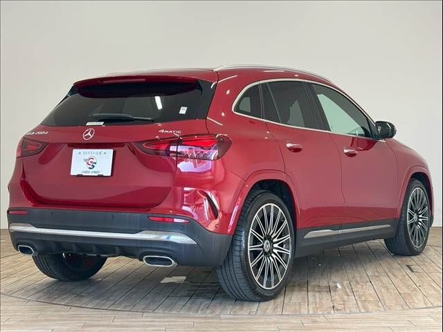 MERCEDES BENZ MERCEDES BENZ GLA class 2023