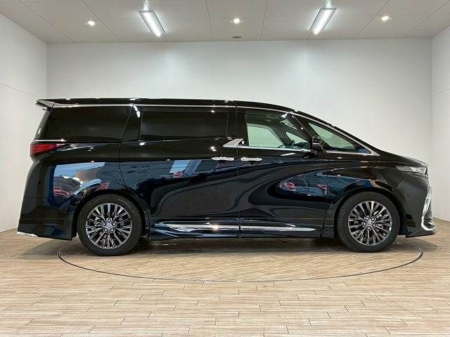 TOYOTA ALPHARD hybrid 2024