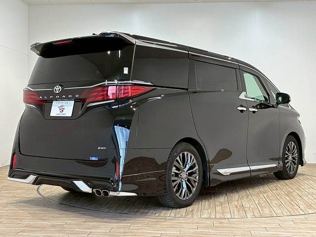 TOYOTA ALPHARD hybrid 2024