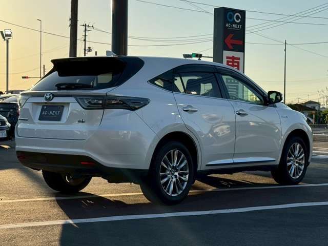 TOYOTA HARRIER HYBRID 2014