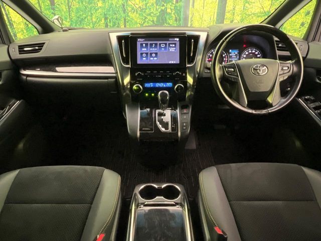 TOYOTA ALPHARD 2020