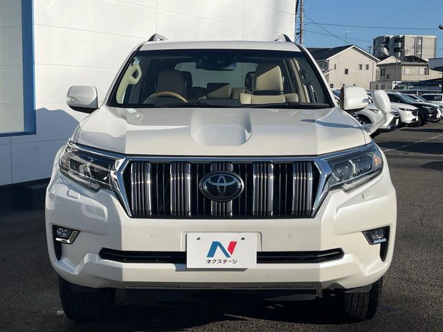 TOYOTA LANDCRUISER PRADO 2022
