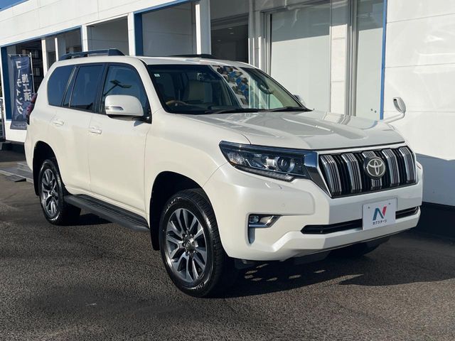 TOYOTA LANDCRUISER PRADO 2022