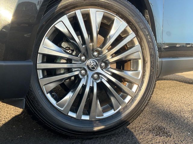 TOYOTA HARRIER HYBRID 2023