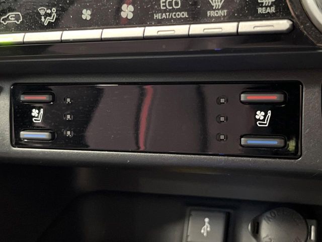 TOYOTA RAV4 PHV 2021