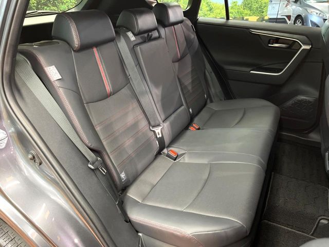 TOYOTA RAV4 PHV 2021