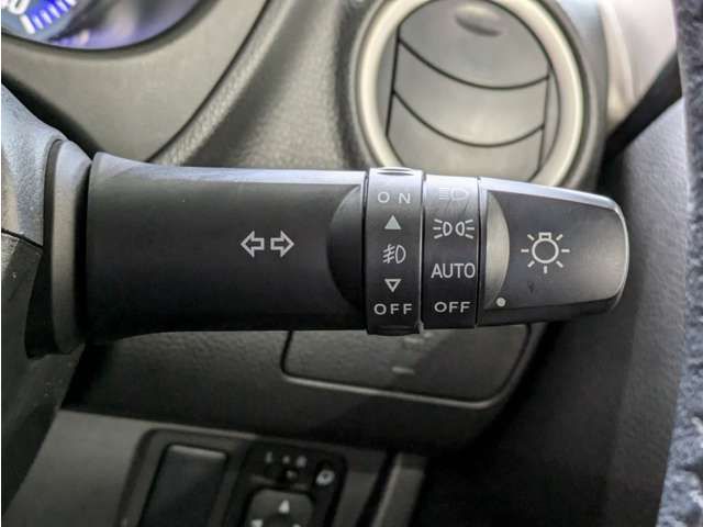 MITSUBISHI eK custom 2015