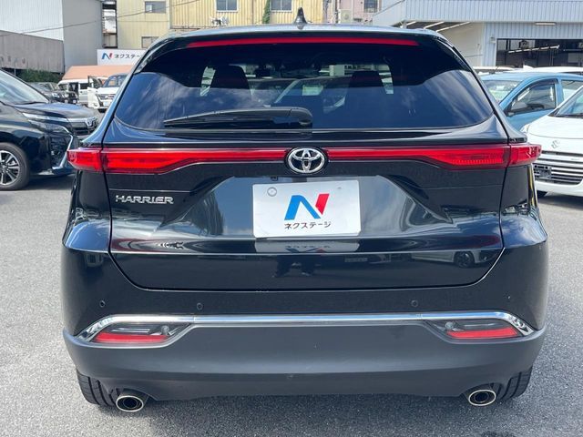 TOYOTA HARRIER 2WD 2021