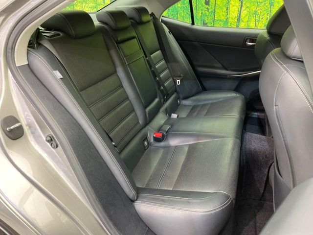 TOYOTA LEXUS IS250 2013