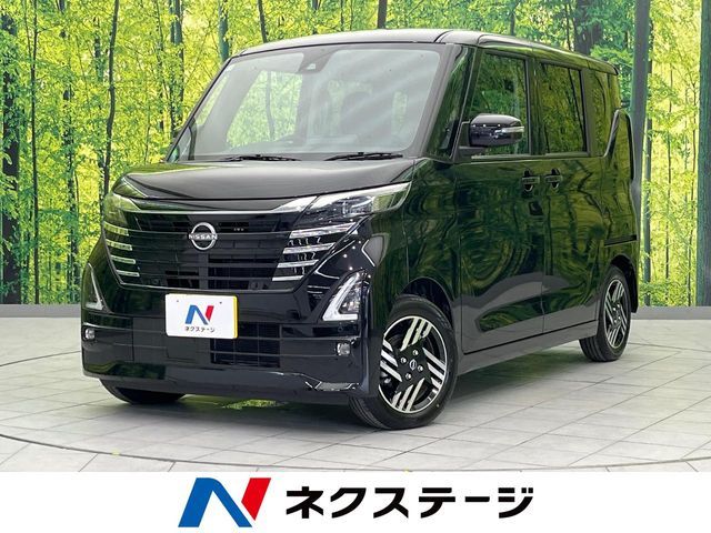 NISSAN ROOX 2025