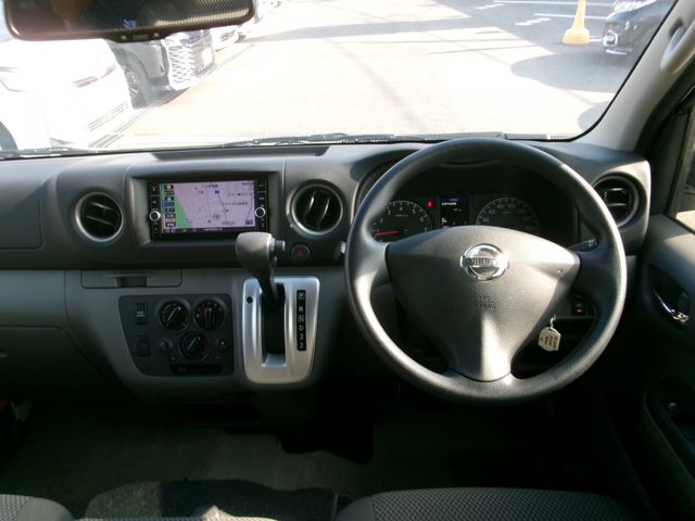 NISSAN NV350 CARAVAN 2020