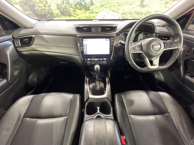 NISSAN X-TRAIL 2WD 2018