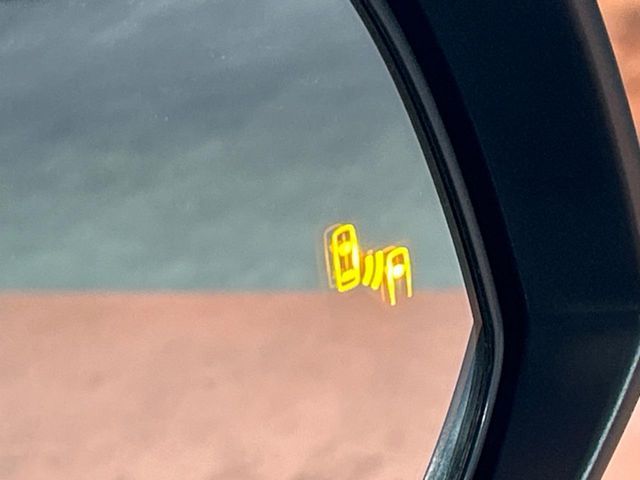 TOYOTA HARRIER HYBRID 2024