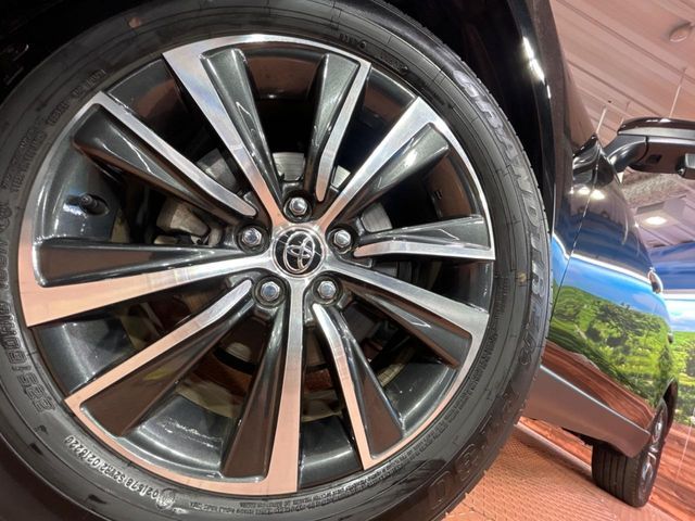 TOYOTA HARRIER HYBRID 2024