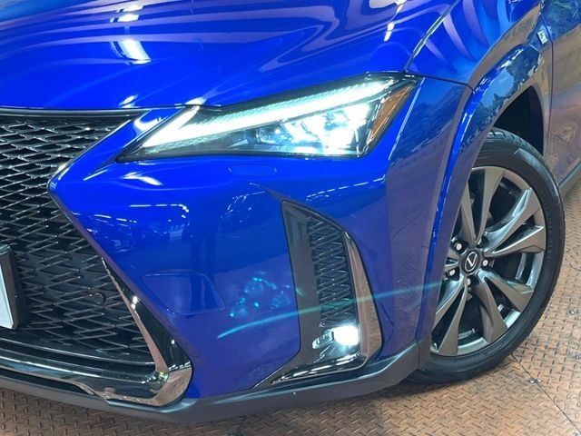 TOYOTA LEXUS UX200 2018