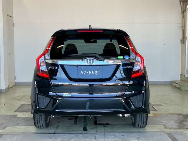 HONDA FIT HYBRID 2016