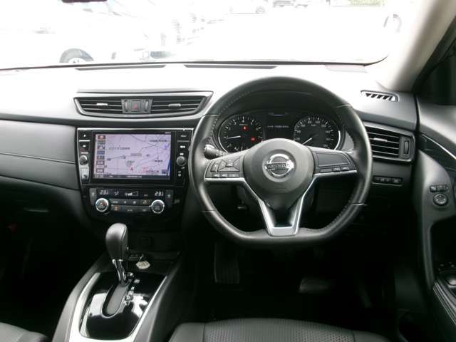 NISSAN X-TRAIL 2WD 2017