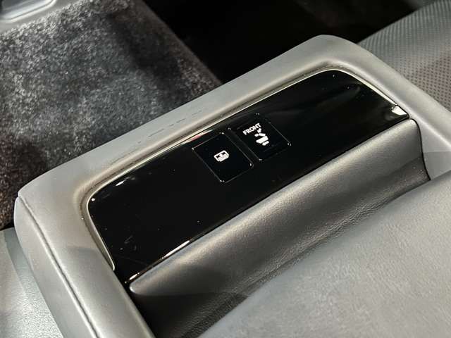 TOYOTA LEXUS LS500 2018