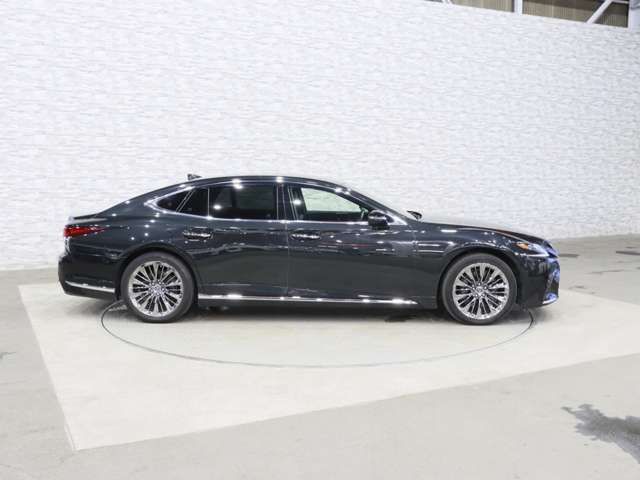 TOYOTA LEXUS LS500 2018