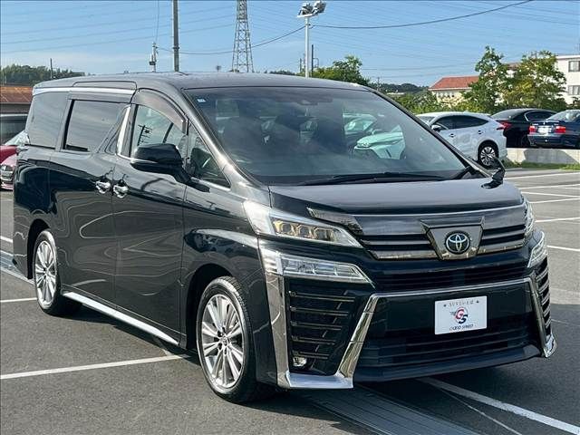 TOYOTA VELLFIRE 2020