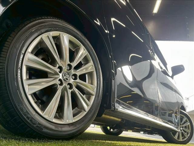 TOYOTA VELLFIRE 2020