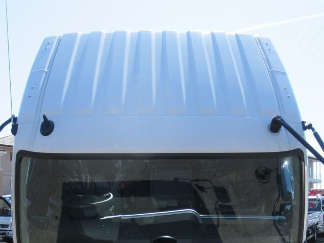 MITSUBISHI FUSOU FIGHTER 2025